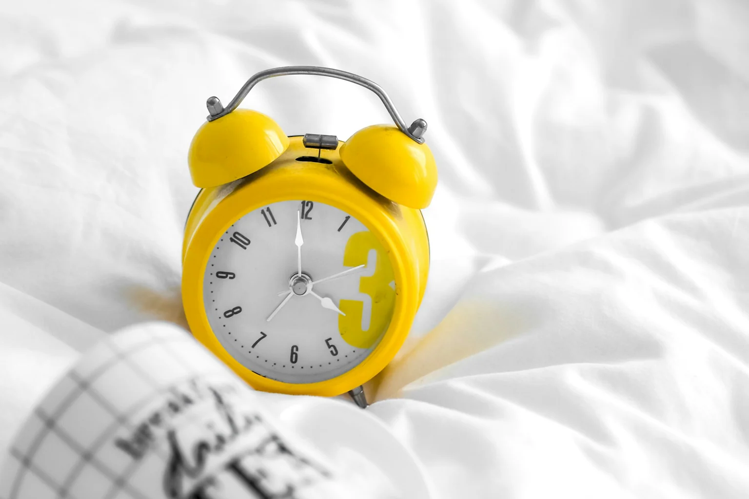 Photographie éditoriale en lien avec « Examen ou deadline : pourquoi sacrifier toute la nuit dégrade parfois le travail »