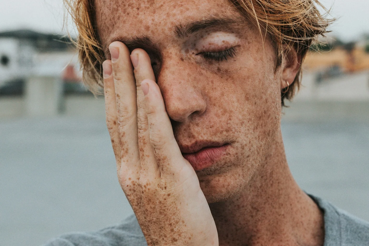 Photographie éditoriale en lien avec « Fatigue décisionnelle : réduire le nombre de choix plutôt que se motiver »