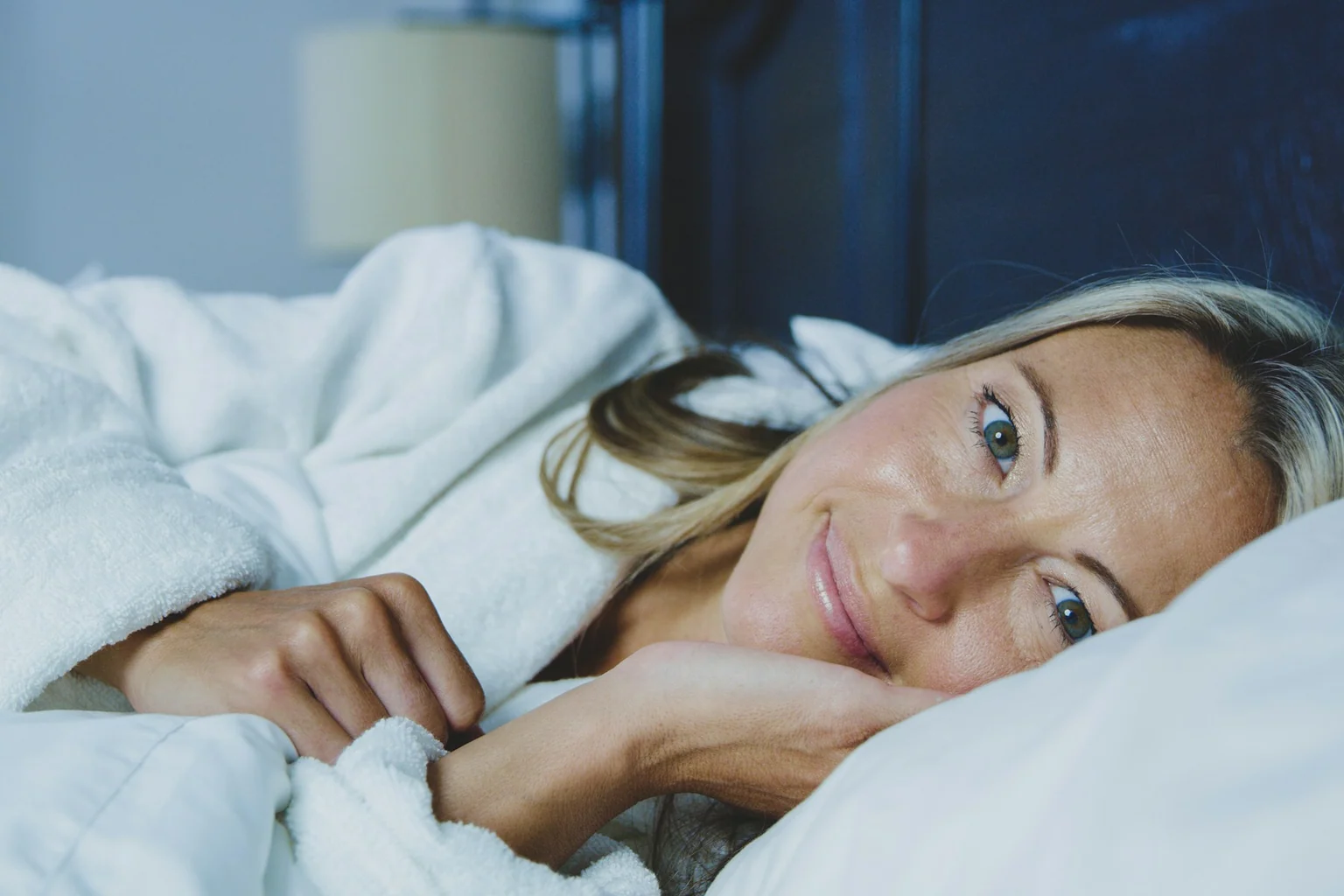 Photographie éditoriale en lien avec « Jeunes parents : dormir par opportunités sans conseils irréalistes »