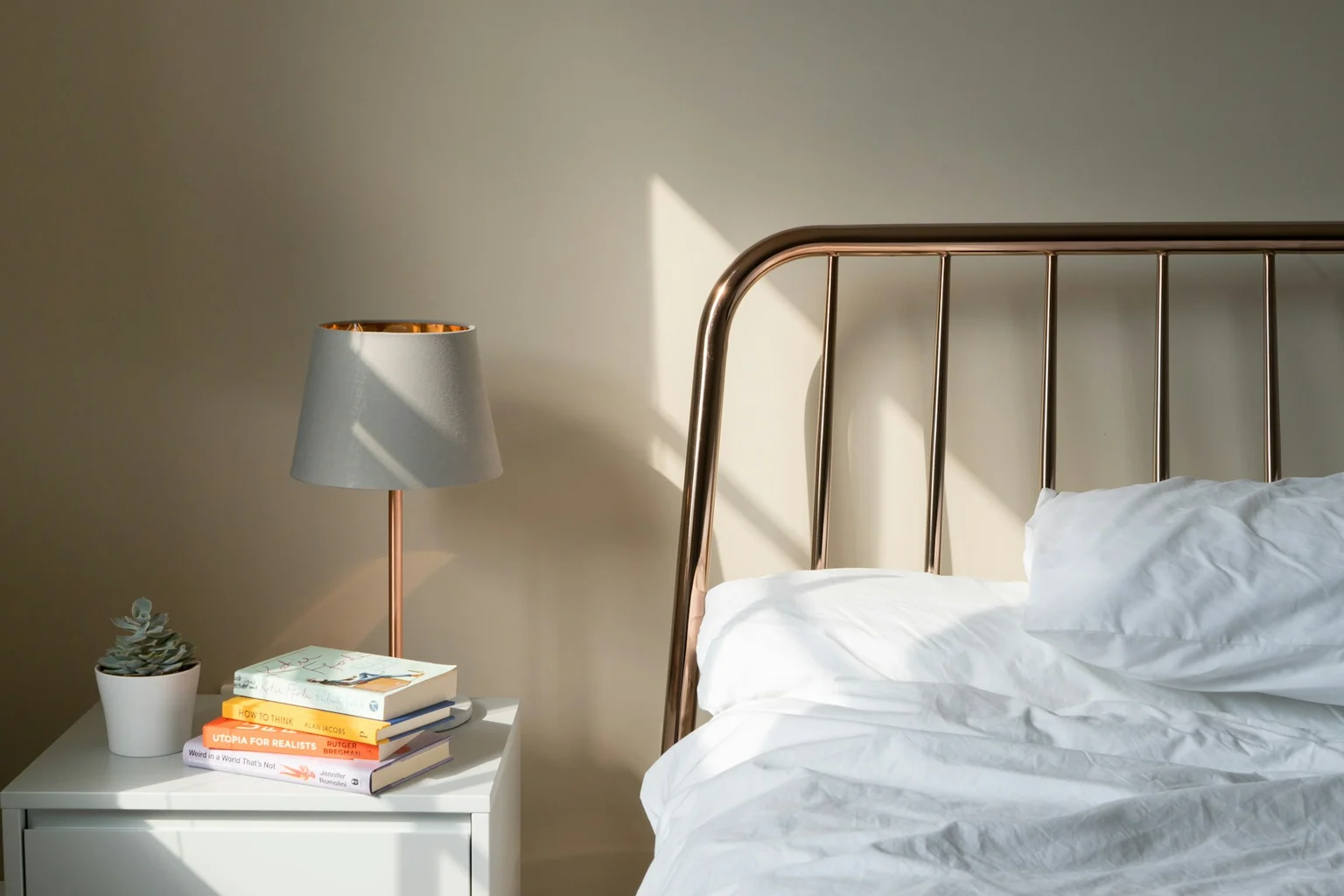 Photographie éditoriale en lien avec « Masque de sommeil : choisir confort et obscurité sans pression sur les yeux »