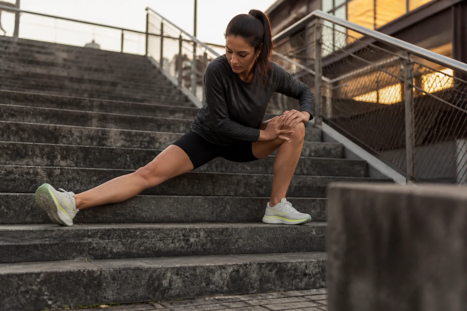 Photographie éditoriale en lien avec « Mobilité ou étirements : que faire avant et après le sport ? »