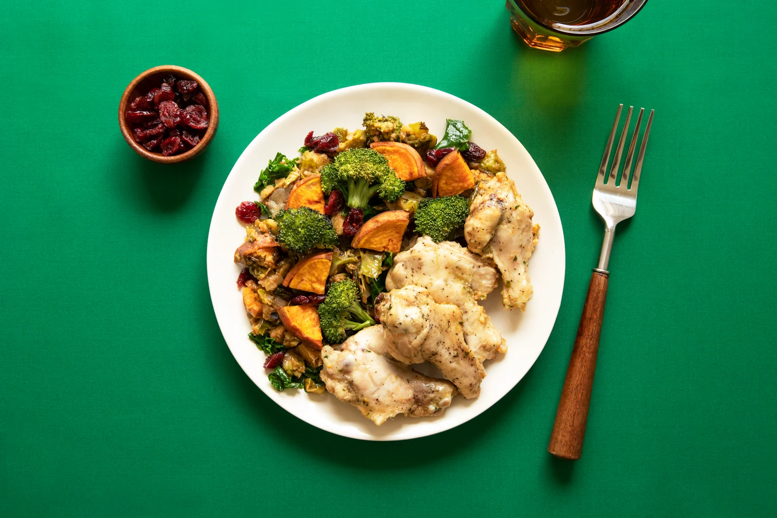 Photographie éditoriale en lien avec « Régime paléo : aliments simples, récit historique et exclusions inutiles »