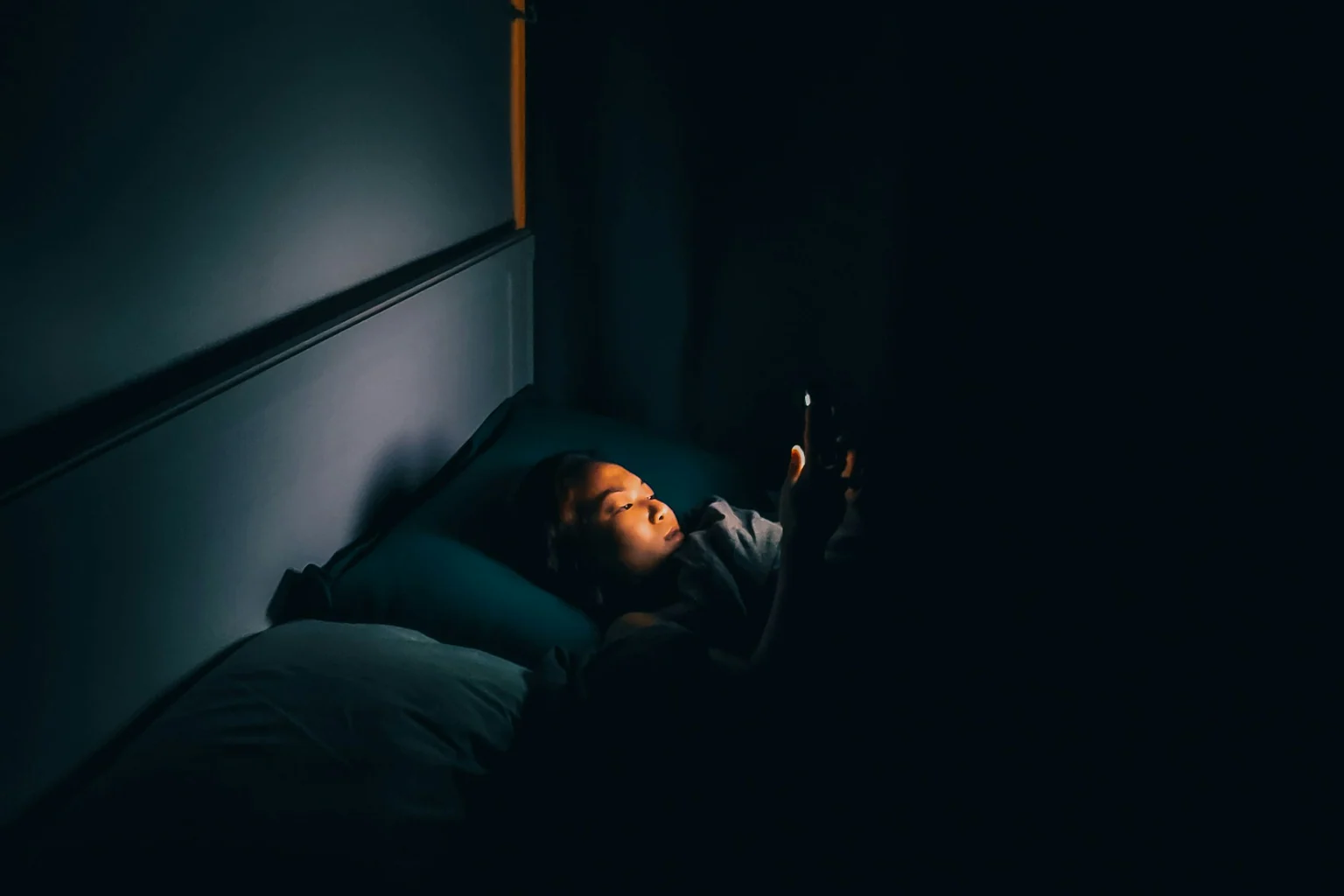 Photographie éditoriale en lien avec « Week-end et sommeil : récupérer sans dérégler toute la semaine »